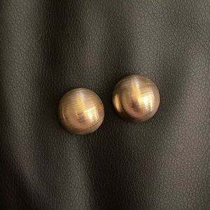 Sarah Coventry Golden Dome Clip On Earrings